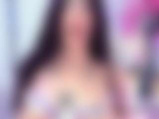Live cam show with KendallRogers - Amateur Brown Hair on Milfs Live