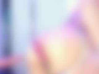 Live cam show with KendallRogers - Average on Camsoda Late Night