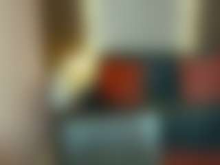 Live cam show with MoriahStorm - Oil on Uber Horny