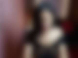 Live cam show with MoriahStorm - Middle Aged on Camsoda