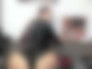 Live cam show with NataliaBabe - Strapon on Uber Horny