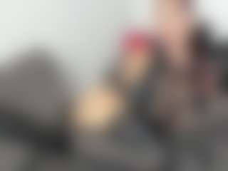 Live cam show with NataliaBabe - Strapon on AdultVida.com