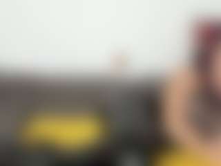 Live cam show with NataliaBabe - Oil on TeamSkeetLive