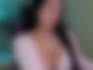 Live cam show with Ana - Squirt on pussylord.com