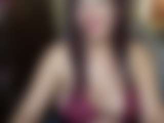 Live cam show with RachellPark - Flashing on CamwithHer