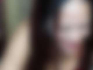 Live cam show with RachellPark - Striptease Granny on CamClone