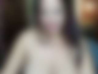Live cam show with RachellPark - Trimmed Granny on Camsoda
