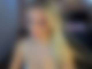 Live cam show with Silen - Blonde Hair College on Camsoda