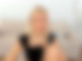 Live cam show with Silen - Sweet on Gym Cam Girls