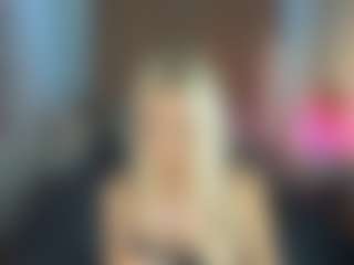 Live cam show with Silen - Blonde Hair on Camsoda