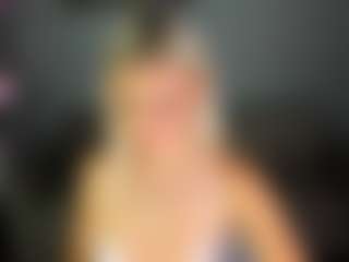 Live cam show with Silen - Hairy Pussy on nudelive.tv