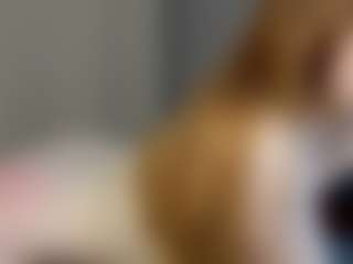 Live cam show with SunFlowerHoney - Submissive on CamSodaAdn