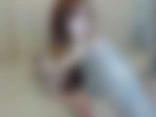 Live cam show with SunFlowerHoney - Red Hair Young Adult on Camsoda