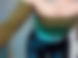 Spettacolo in cam dal vivo con SunFlowerHoney - Submissive su Camsoda