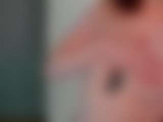 Live cam show with SunFlowerHoney - Smoking on nudelive.tv