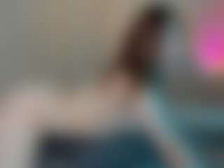Live cam show with SunFlowerHoney - Teen (18+) on Fit Hotties