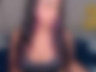 xoCurvyRae's Live Sex Cam Show