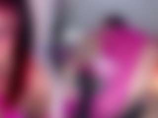 Live cam show with DannaScully - Curvy on AdultVida.com