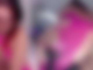 Live cam show with DannaScully - Middle Aged on Instabang