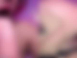 Live cam show with DannaScully - Squirt on TottyGirls