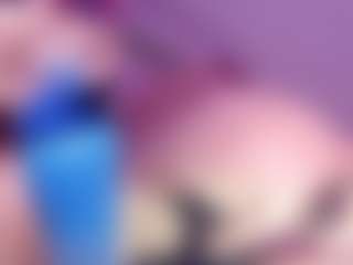 Live cam show with DannaScully - Middle Aged on Camsoda