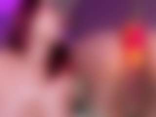 Live cam show with DannaScully - Bedroom Big Tits on SpunkLive