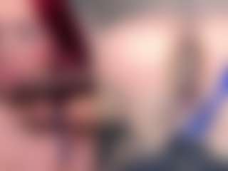 Live cam show with DannaScully - Tease MILF on AdultVida.com