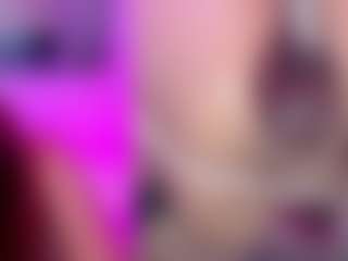 DannaScully MILF webcam performer live streaming