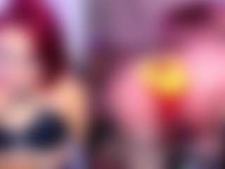 Live cam show with DannaScully - Big Tits MILF on Dolls Live