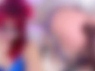 Live-Cam-Show mit DannaScully - Fingers auf Camsoda