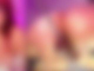 Live cam show with DannaScully - Squirt on TeamSkeetLive