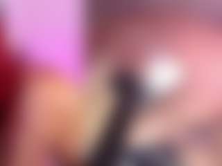Spettacolo in cam dal vivo con DannaScully - Red Hair Squirt su Camsoda