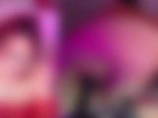 Spettacolo in cam dal vivo con DannaScully - Bedroom Red Hair su Camsoda