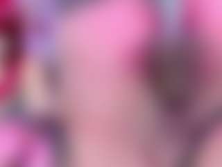 Live cam show with DannaScully - Fingers on Dare Cams