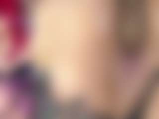 Live cam show with DannaScully - Curvy MILF on SpunkLive