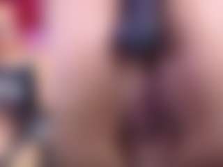 Live cam show with DannaScully - Dildo Or Vibrator on chickslive.net