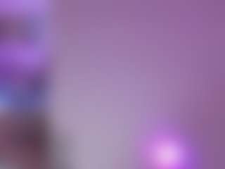 Live cam show with DannaScully - Middle Aged on Big Tits