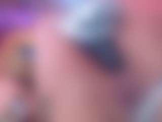 Live cam show with DannaScully - Curvy Small Tits on Adult Interactions