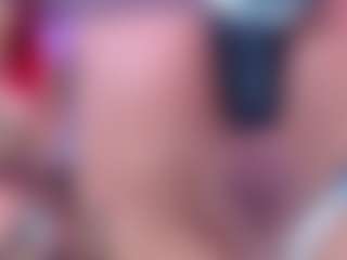 Live cam show with DannaScully - Red Hair Fetish on TottyGirls