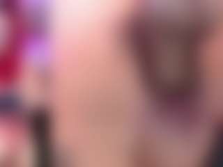 Live cam show with DannaScully - Fuck Machine on TastyBlacksLive
