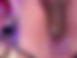 Live cam show with DannaScully - Spank on Streamer API