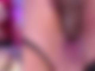 Live cam show with DannaScully - Fingering on CSO-WL