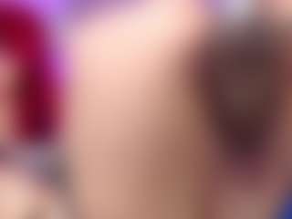 Live cam show with DannaScully - Double Penetration on Camsoda
