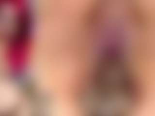 Live cam show with DannaScully - BBW Middle Aged on Camiplay Live