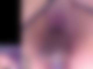 Live cam show with DannaScully - Flashing on Streamer API