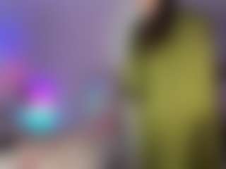 Live cam show with keirasworldd - Shower on Free Soda