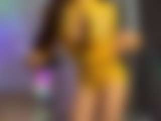 Live cam show with keirasworldd - Shower on live.xheat.ai