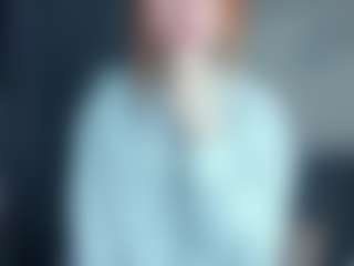 Mozelle's Live Sex Cam Show