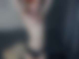 Mozelle's Live Sex Cam Show