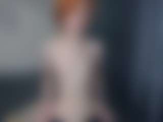 Mozelle's Live Sex Cam Show